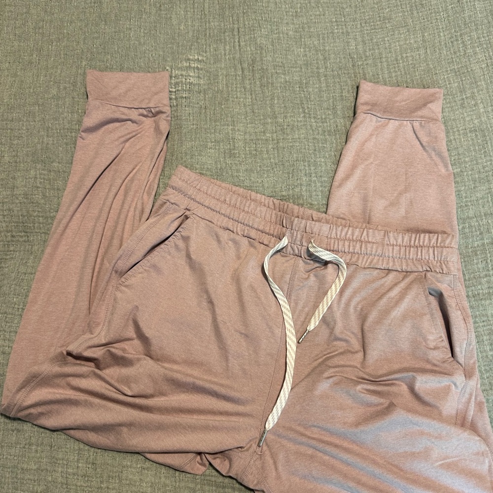 Recreation Blush Women's Joggers